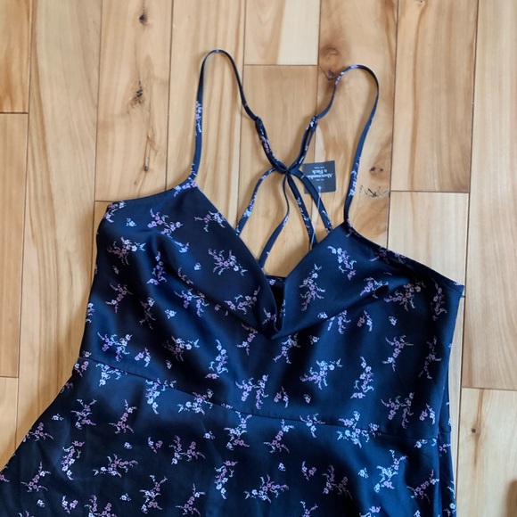 Abercrombie and Fitch Slip dress (NWT) - Picture 5 of 9